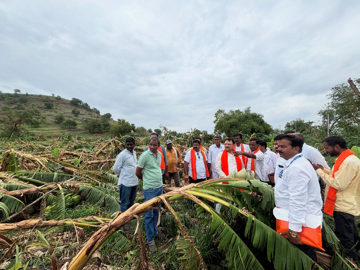 चक्रीवादळामुळे नुकसान
